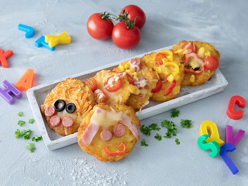 Pizza pe blat de cartofi rași prăjiți – Röstizza sau rețeta de potato crust pizza